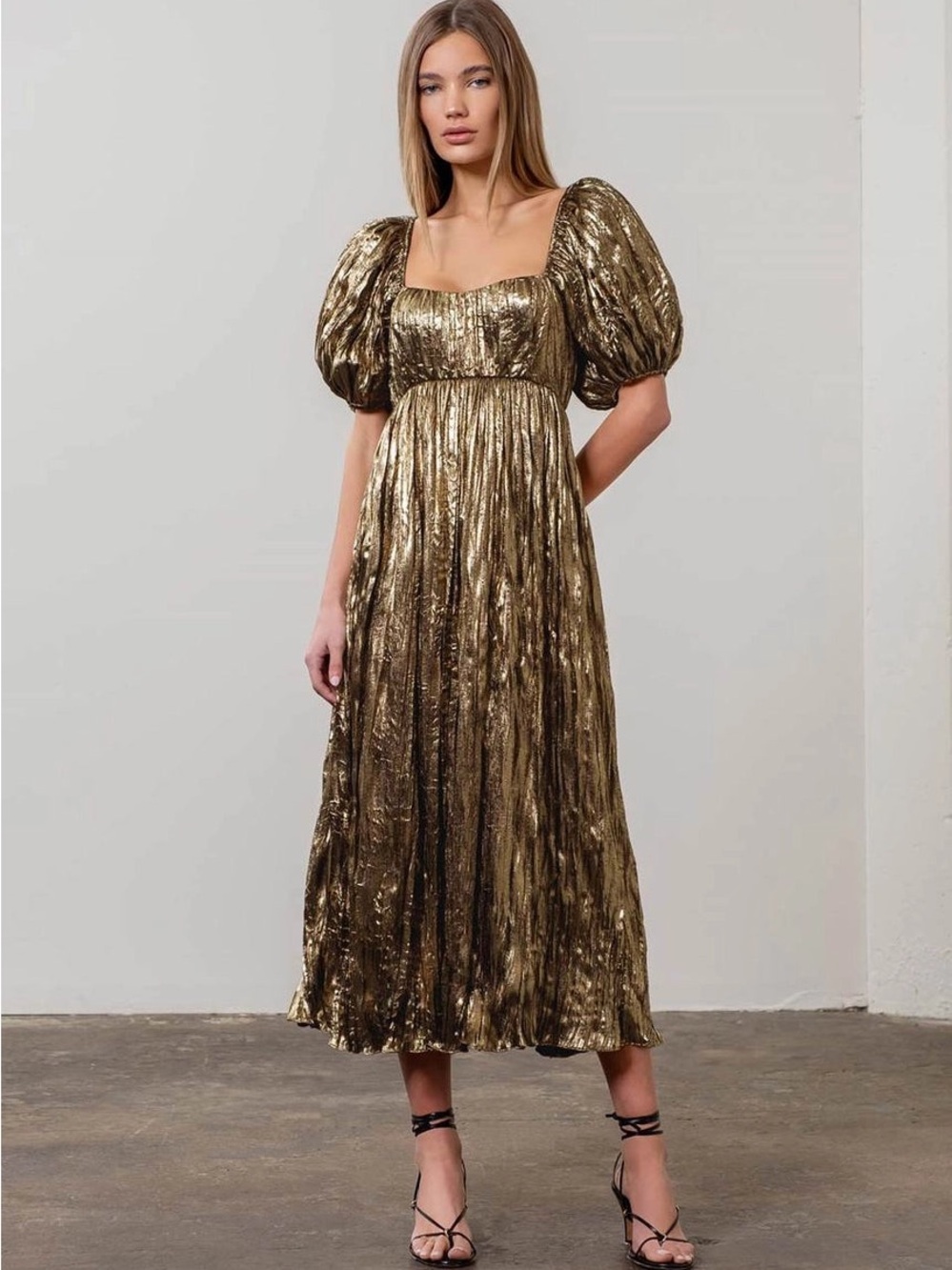 NWT Moon River Metallic Gold Puff Sleeve Maxi Dress Small Cottagecore